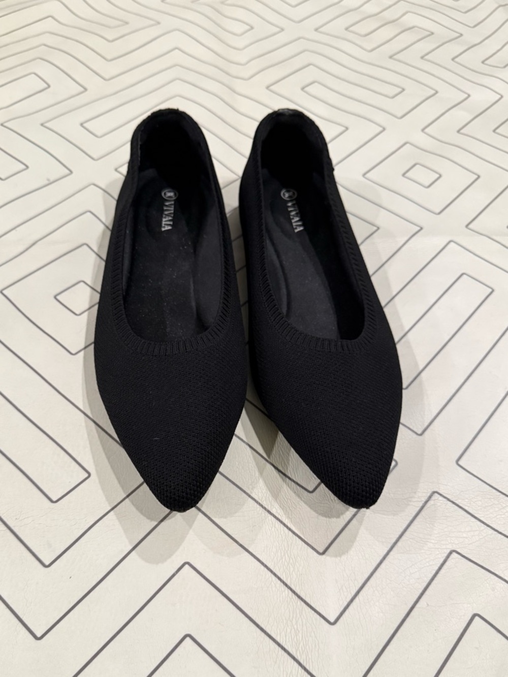 Vivaia Pointed Toe Black Flats - Picture 2 of 13